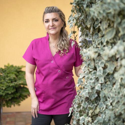 Kosmetička, Nehtařka