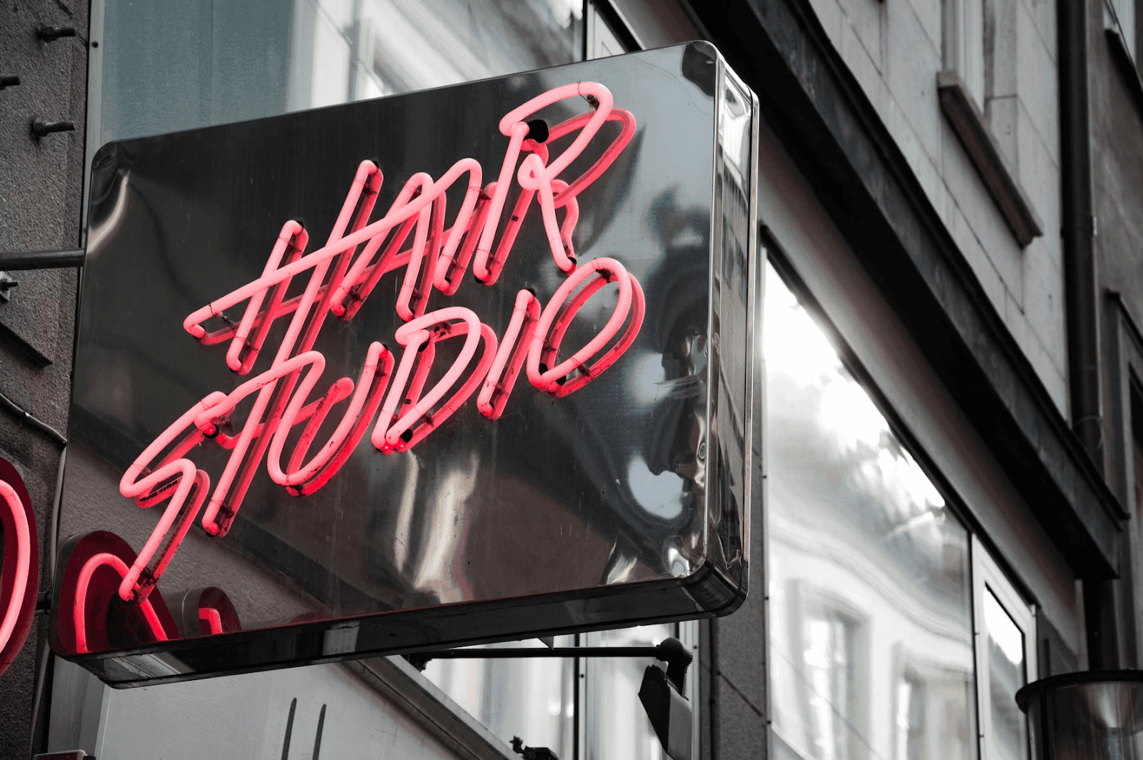 600 creative salon name ideas to get you noticed 